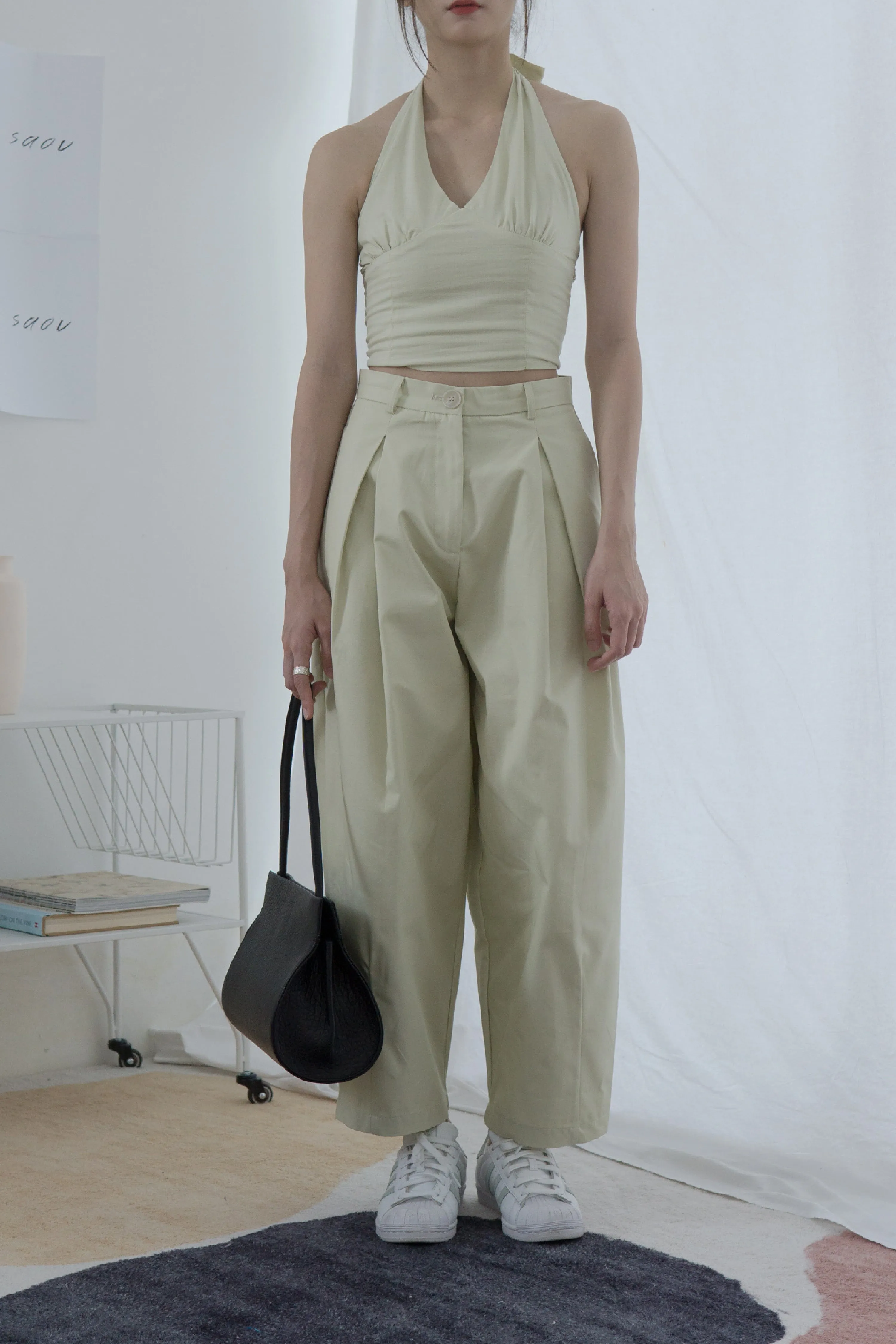 High-Waisted, Wide-Legged Nine-Point Pants In Light Green