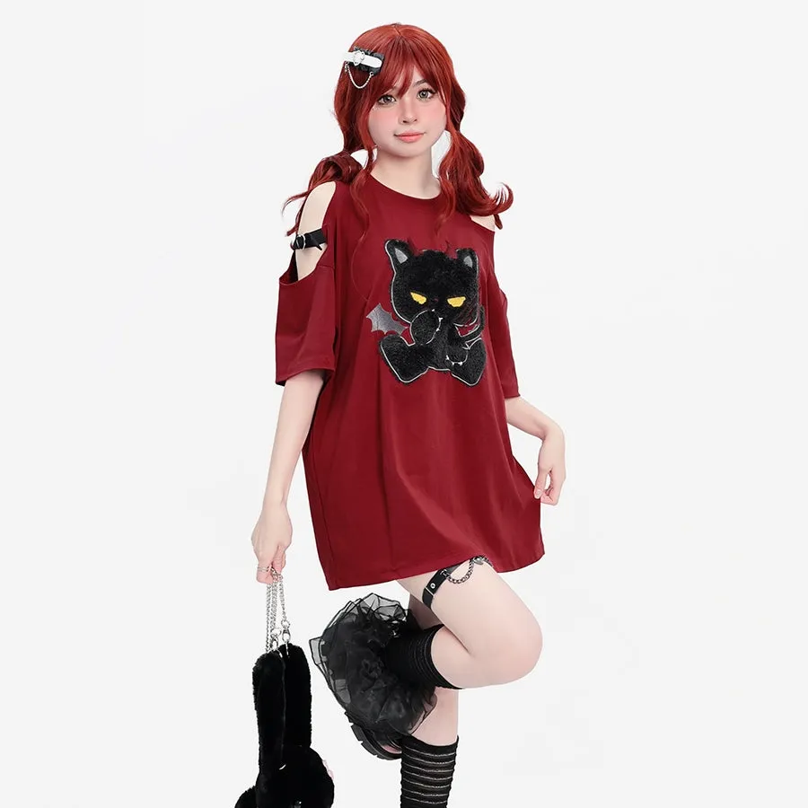 Sweet Cool Style Little Devil Cat Embroidered Off-shoulder T-shirt