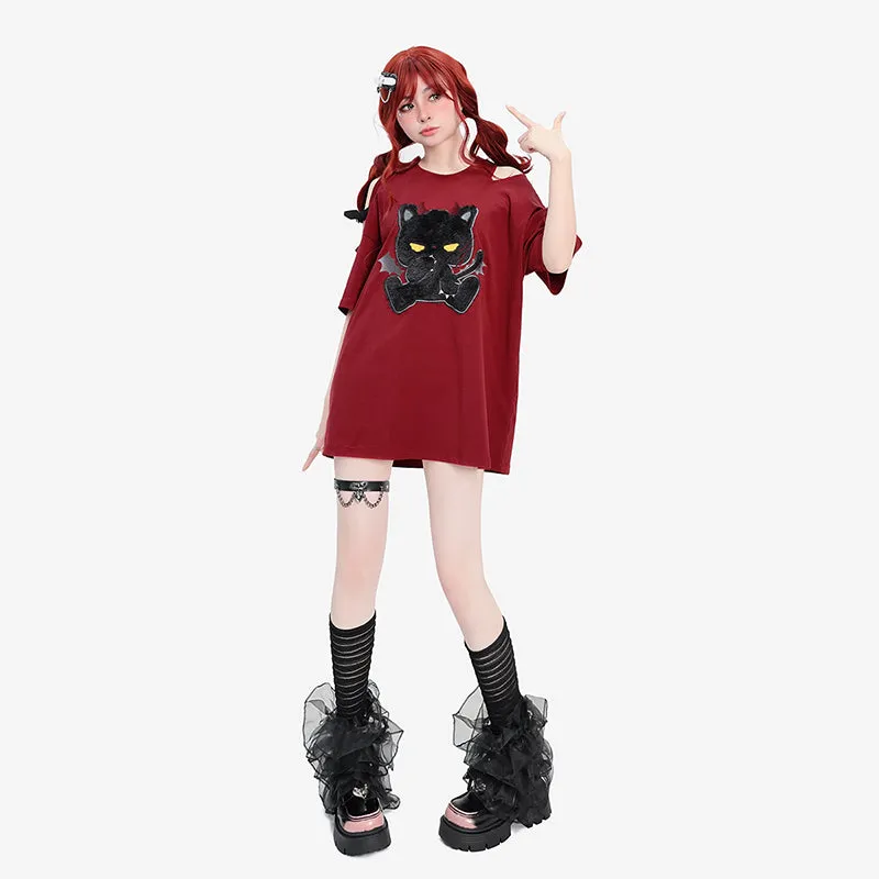 Sweet Cool Style Little Devil Cat Embroidered Off-shoulder T-shirt
