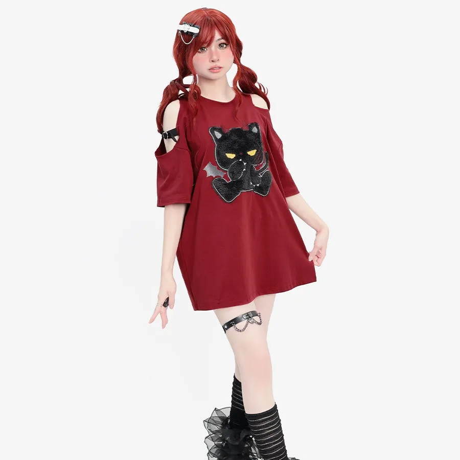Sweet Cool Style Little Devil Cat Embroidered Off-shoulder T-shirt