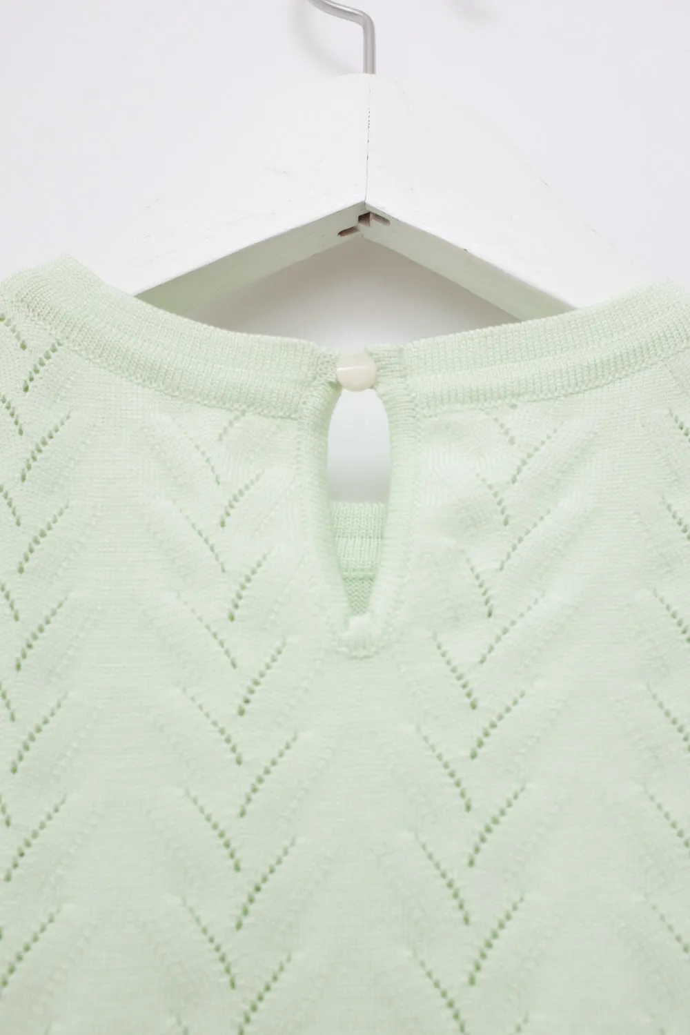 VINTAGE 1950 MINT CROCHET TOP