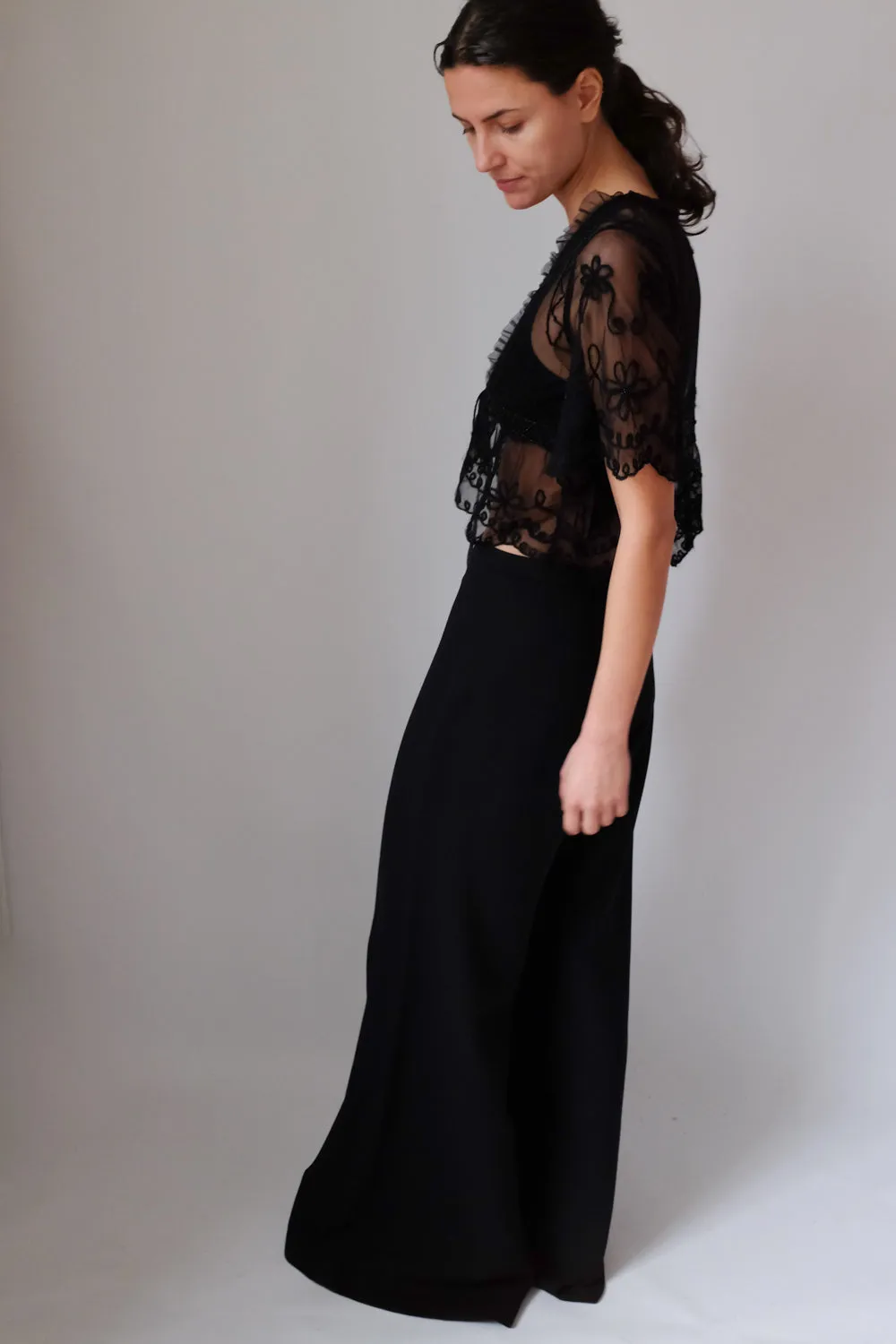 VINTAGE LUCID LACE CROP VEST TOP