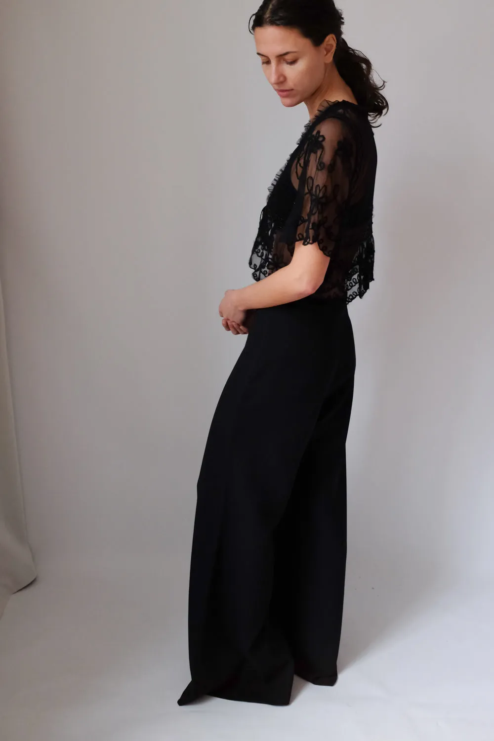 VINTAGE LUCID LACE CROP VEST TOP