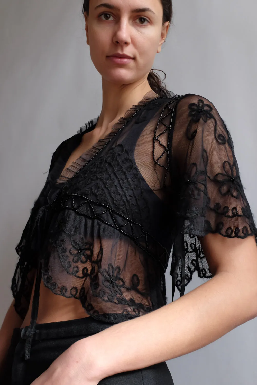 VINTAGE LUCID LACE CROP VEST TOP
