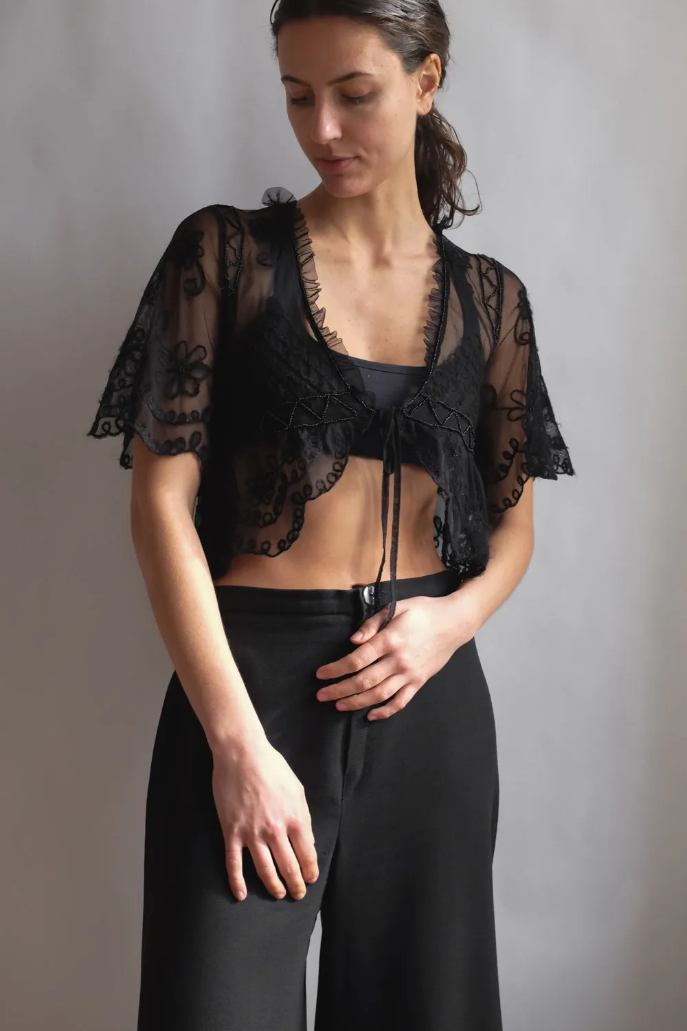 VINTAGE LUCID LACE CROP VEST TOP