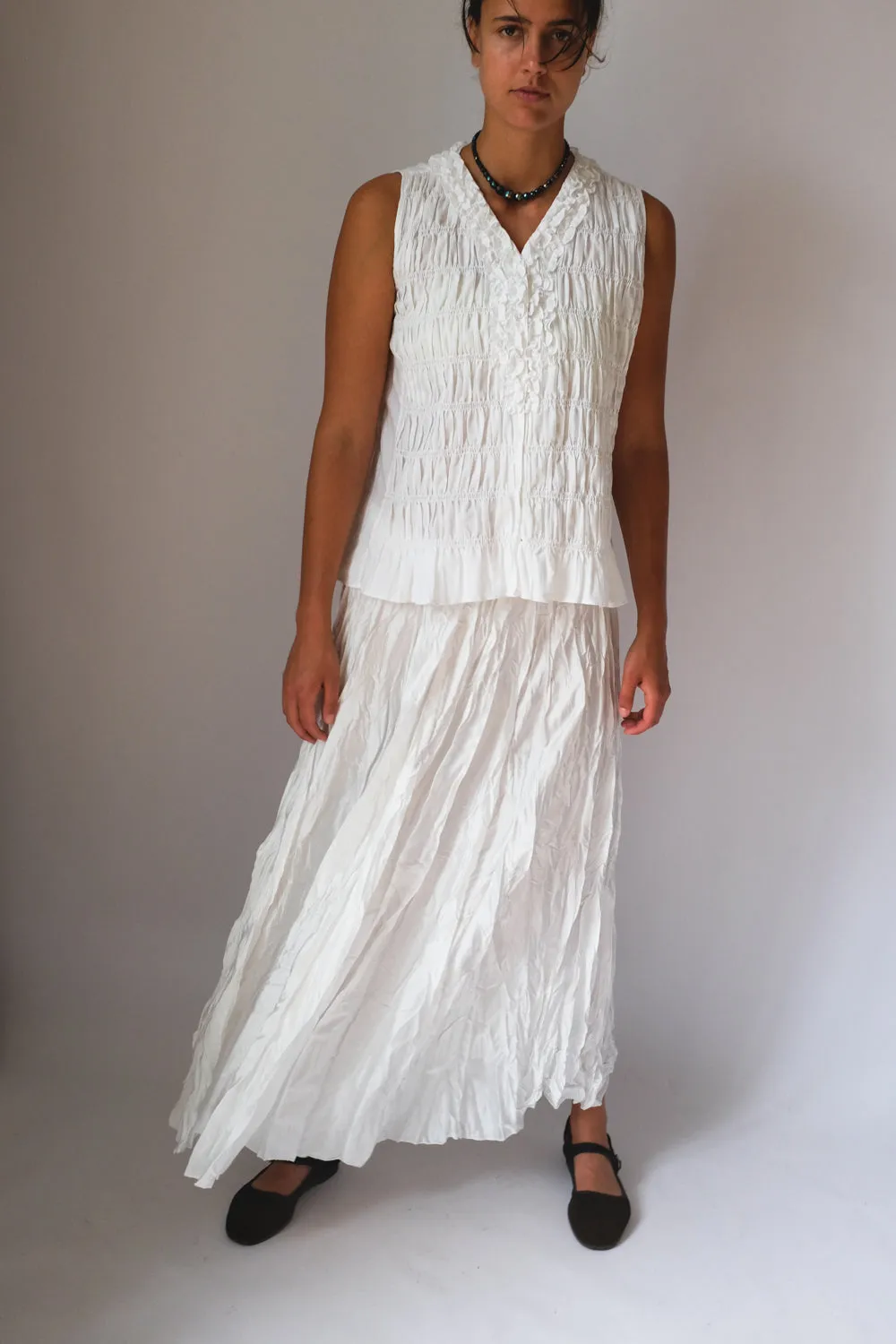 WHITE CRINKLED VEST TOP