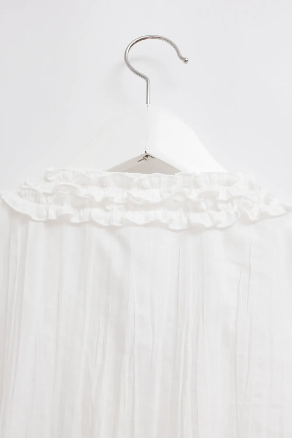 WHITE CRINKLED VEST TOP